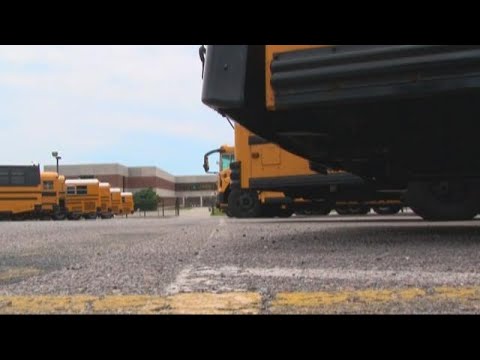 Parent accused of threatening school bus driver