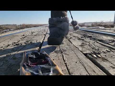 Roxanne's boot crushing toy tin car. #crushexperiment #asmrcrush #junkyard