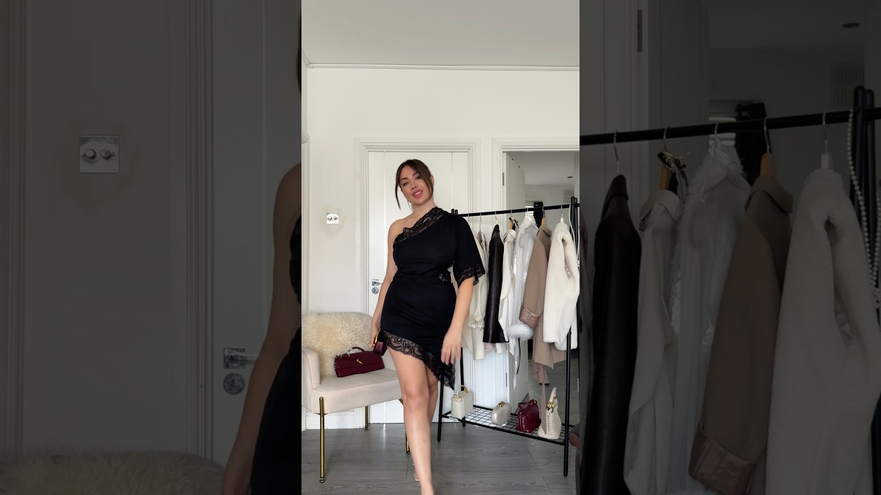 How to wear a one shoulder dress bra hack  do you like it? #shorts -  YouTube