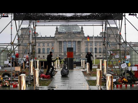 Es gibt keine Nazis in Sachsen - Jan Böhmermann \u0026 Maik vom LKA | NEO MAGAZIN ROYALE ZDFneo