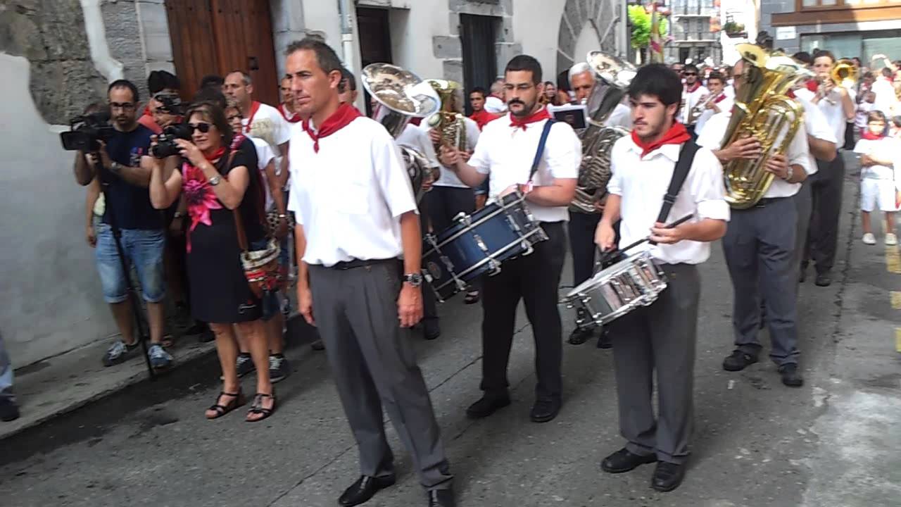 20150707 LESAKA San Fermin eguneko Dantzak 1/9