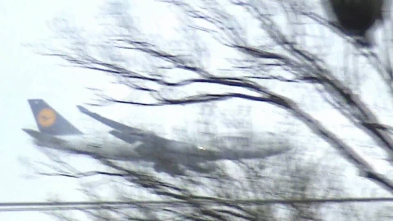 airbus a220 Plane Spotting Fail