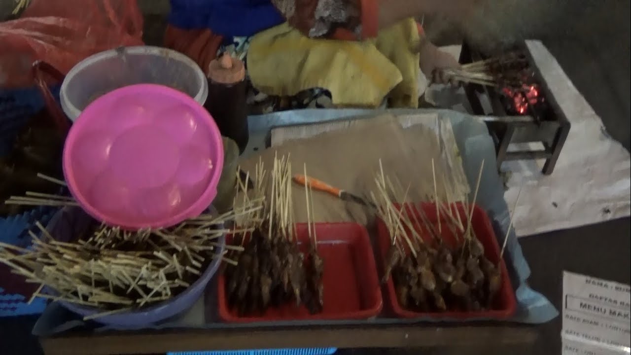 CHICKEN SATAY on Malioboro Street, Yogyakarta (Jogja) YouTube