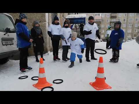 Люблю папу, маму и хоккей. В Братске состоялся самый сп