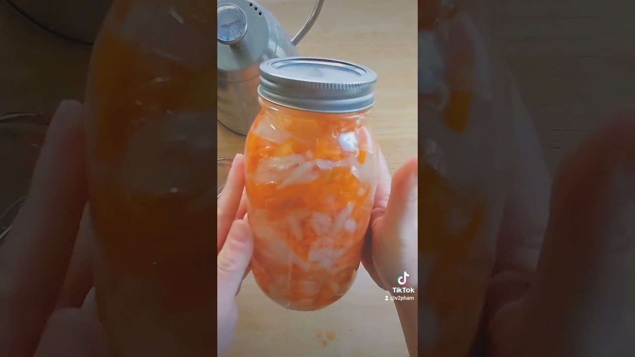 Vietnamese Pickled Daikon & Carrots for Bánh Mì (Đồ Chua)