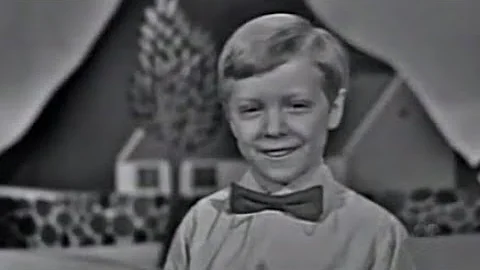 Paul O'Keefe from "The Patty Duke Show" sings "Dea...