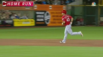 CIN@SF: Schebler hits a two-run shot to right field