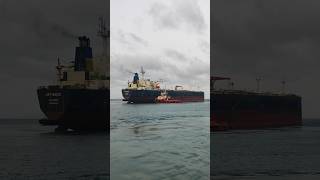 4 Tugs Move a Giant Tanker #shorts