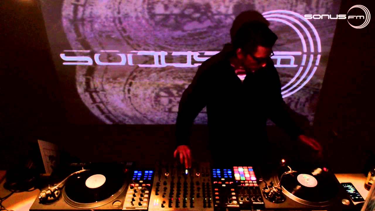 Boombox techno tape - CRSTN