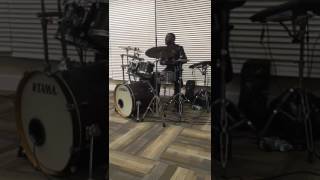 Seun Laoye  perform Ki'le O Lese @pecometh camp