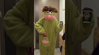 Its Quite Worrying For My Best Friend To Go Out In Such Y Clothes