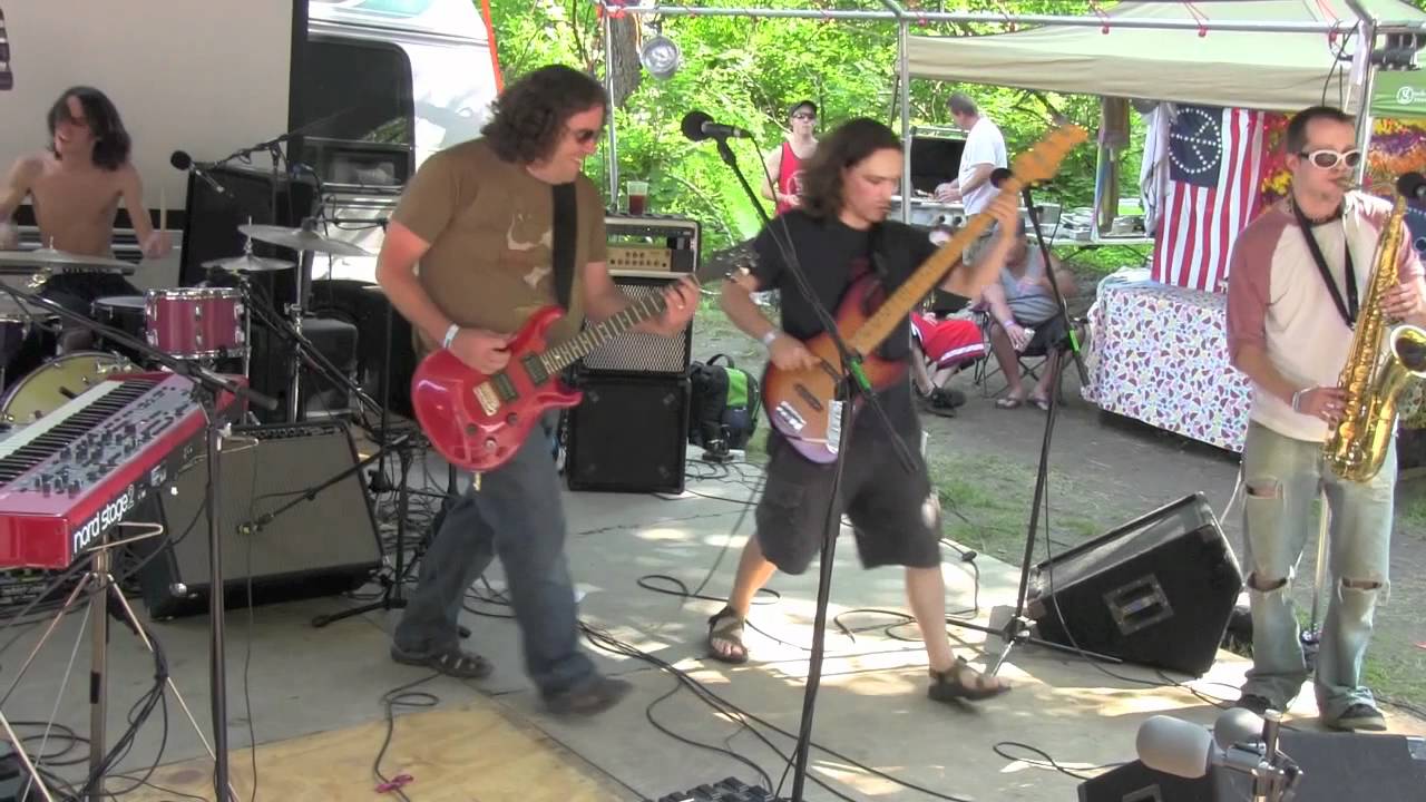 Gary Backstrom Band (invisibel) Strangecreek 5\27\12 adlı videoyu YouTube'da izle Gary Backstrom Band (invisibel) Strangecreek 5\27\12 adlı videoyu YouTube'da izle