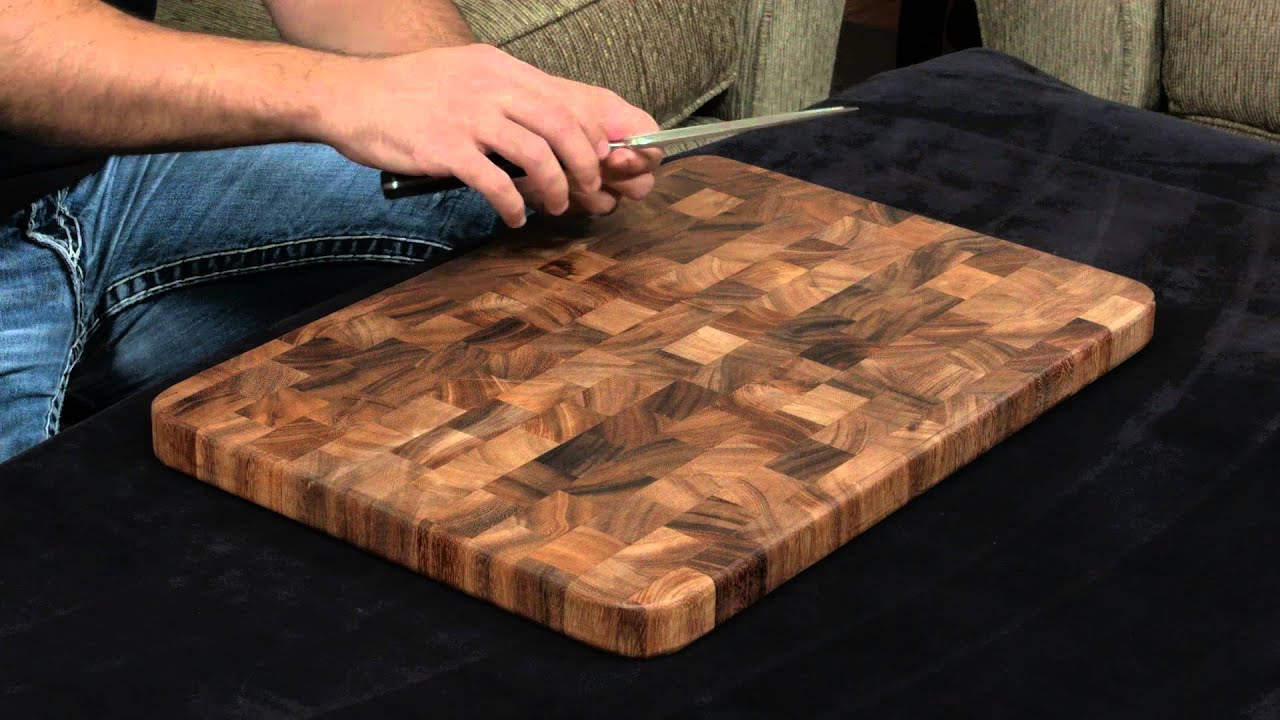 Wusthof Classic Carving Fork — Review and Information.