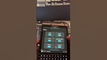 Blackberry 10 new App Store Demo #blackberry #python #blackberry10