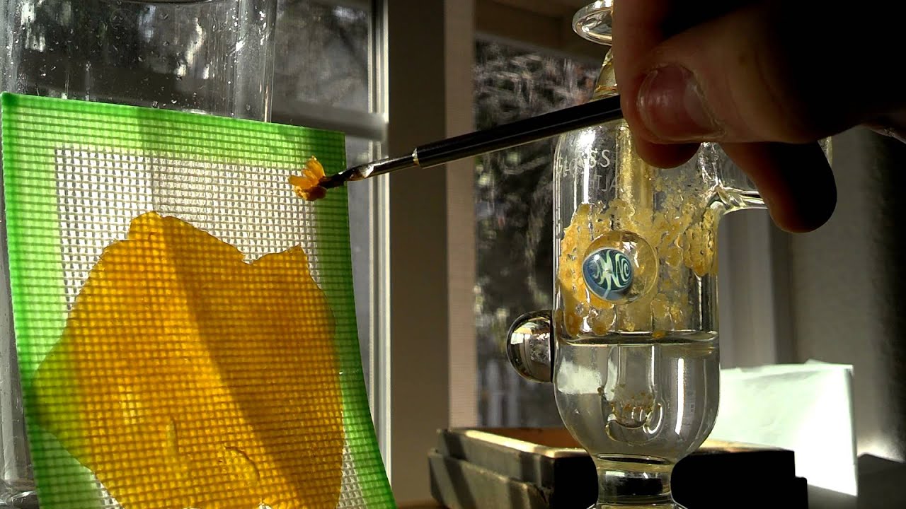 Globbin with the HealthStoneGlass Vapor Rig.