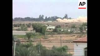 Israeli Troops Kill Hamas Gunman, Palestinians Shoot Dead Israeli Soldier