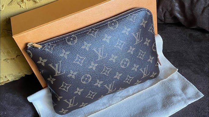 Revive Designer Resale & Boutique - Who's traveling & needs a laptop case?  ✨ • • Louis Vuitton Etui Voyage MM travel case! Travel in style with this  sleek Louis pouch, it