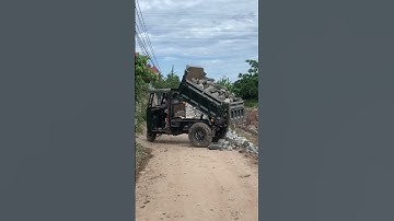 công nông hai khối chở hai khối cát siêu khỏe siêu đẳng cấp #côngnông #excavator