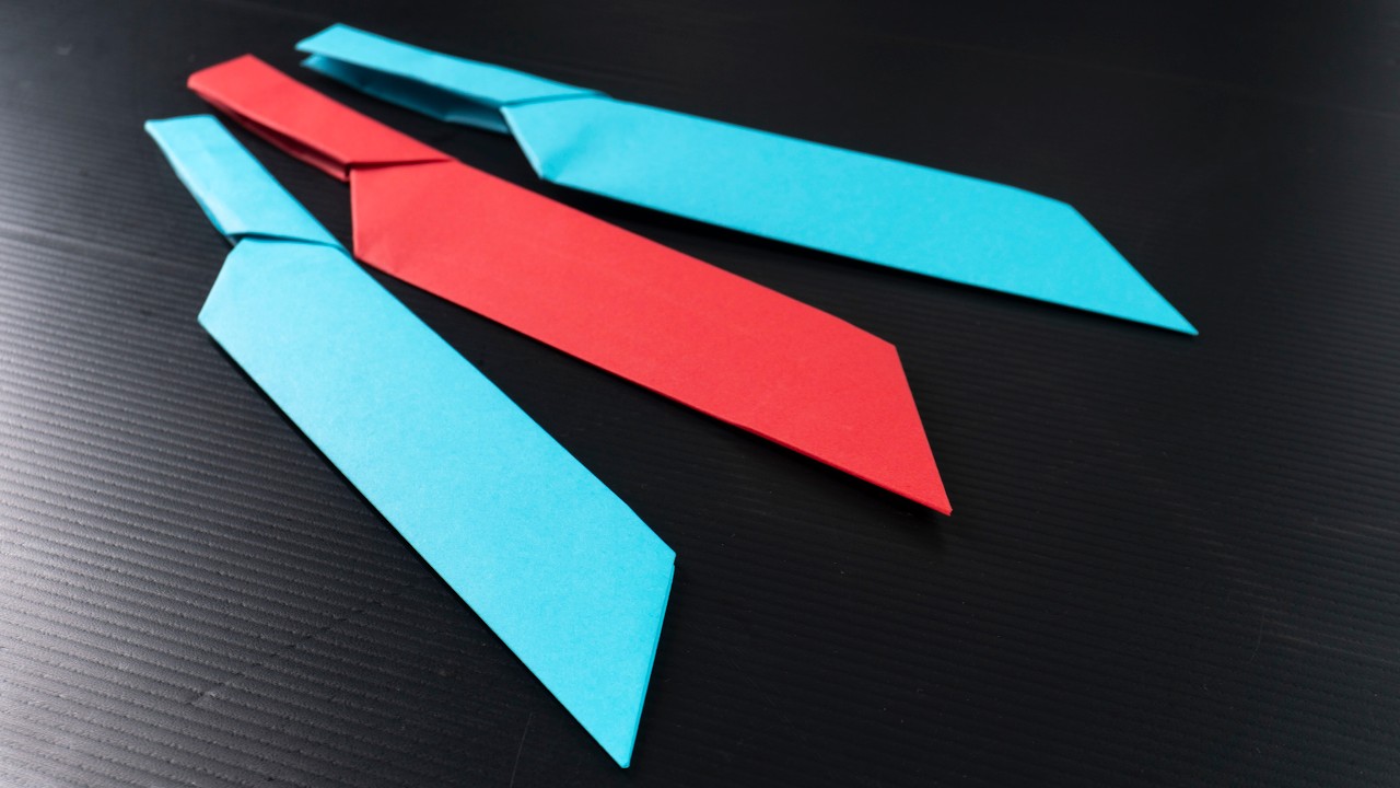 Cómo hacer un abrecartas. Armas de origami.