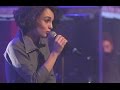Barbara Pravi - L'amitié (live) - Le Grand Studio RTL