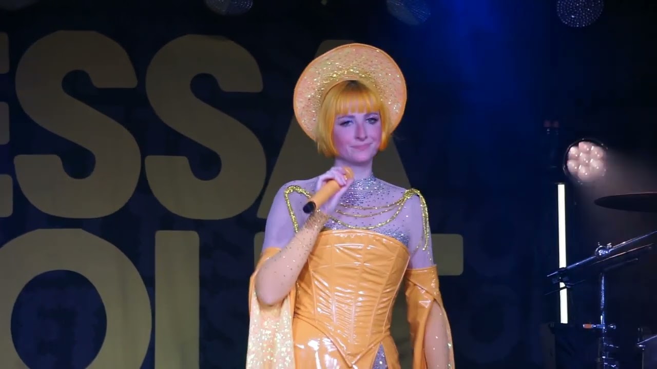 Tessa Violet - You Are Not My Friend (Tessa Violet My God! The Tour 2023)