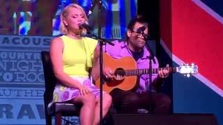 RaeLynn "Love Triangle" (Nashville, 12 June 2016)