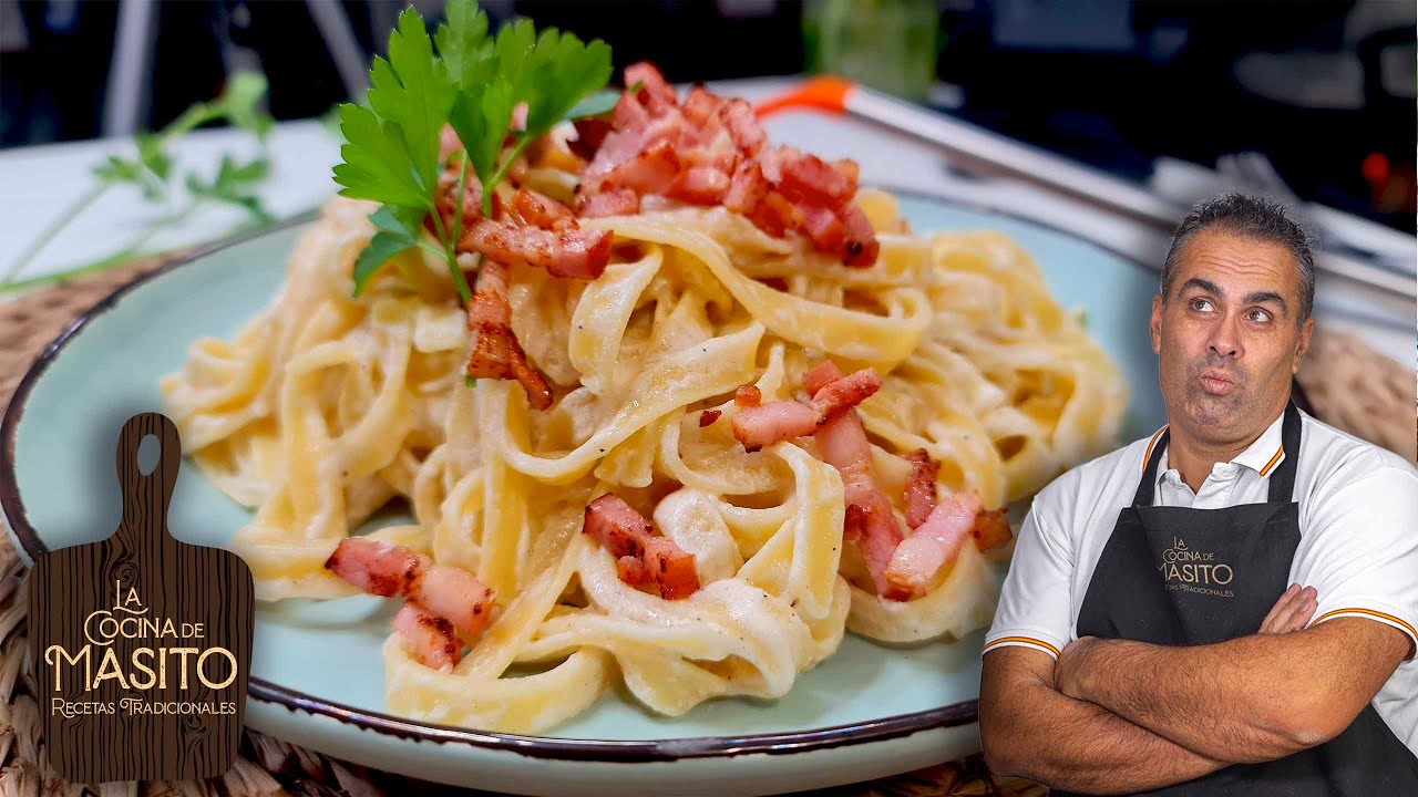 Espaguetis con salsa alfredo, muy faciles y ricos