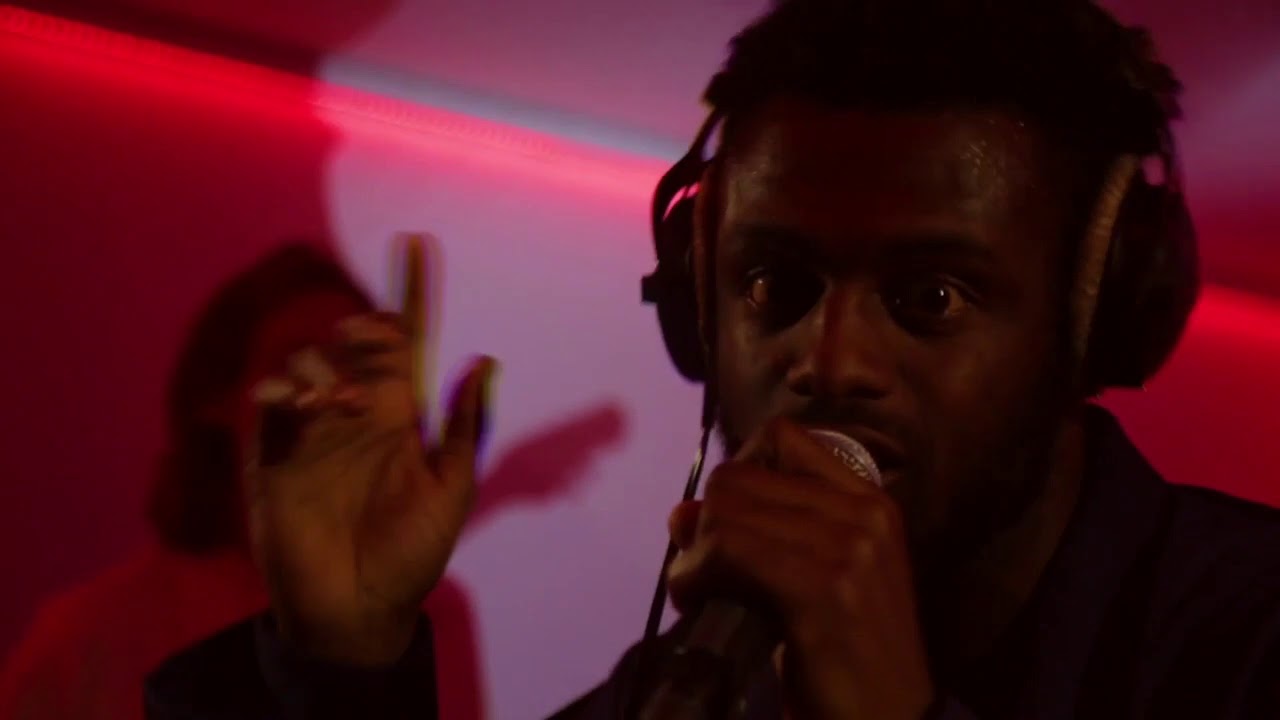 Bram Vanhove-DVTCH NORRIS-Toothpick (live @The Tunnel)