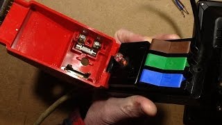 A Look Inside The Cliff Quicktest Mains Connection Unit.