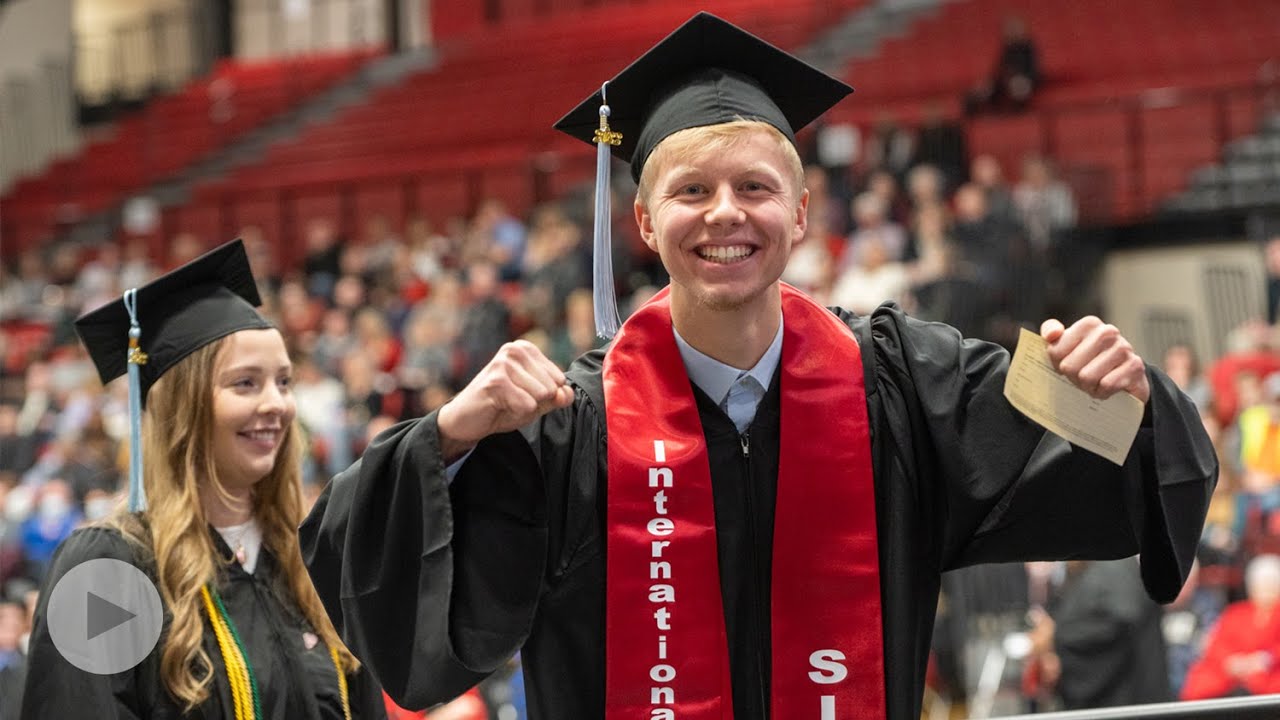 SIUE Celebrates Graduates During Fall 2022 Commencement YouTube