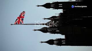 🇬🇧 Scopri la STORIA e il SIGNIFICATO della Bandiera della REGNO UNITO! 🇬🇧✨ 🇬🇧 Scopri la STORIA e il SIGNIFICATO della Bandiera della REGNO UNITO! 🇬🇧✨