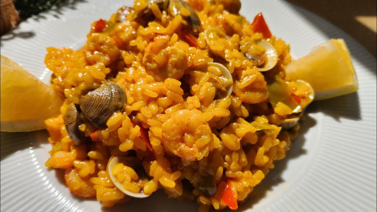 ARROZ MELOSO CON ALMEJAS Y GAMBAS / Receta Fácil y Deliciosa