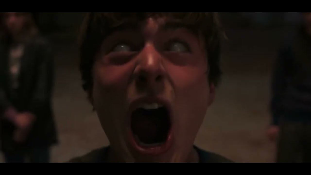 Stranger Things 5: “MAX!!!, IF YOU CAN HEAR ME!, YOU NEED TO RUN!!!!, RUUUUUUUUUUUUUUUUN!!!!!!!”