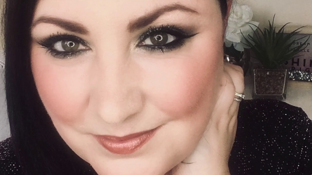 Glitter Smokey Eye First Impressions Stila Magnum Xxx Mascara Youtube