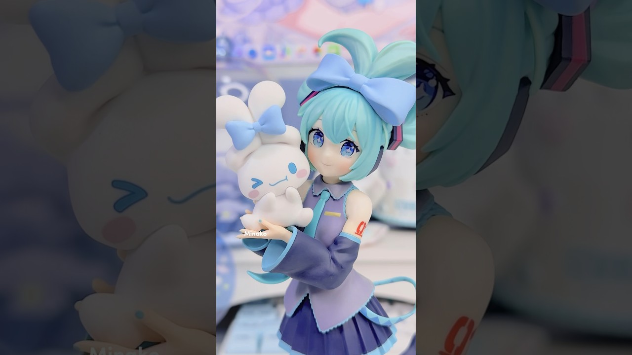 Cinnamoroll x Miku Figures😭🩵