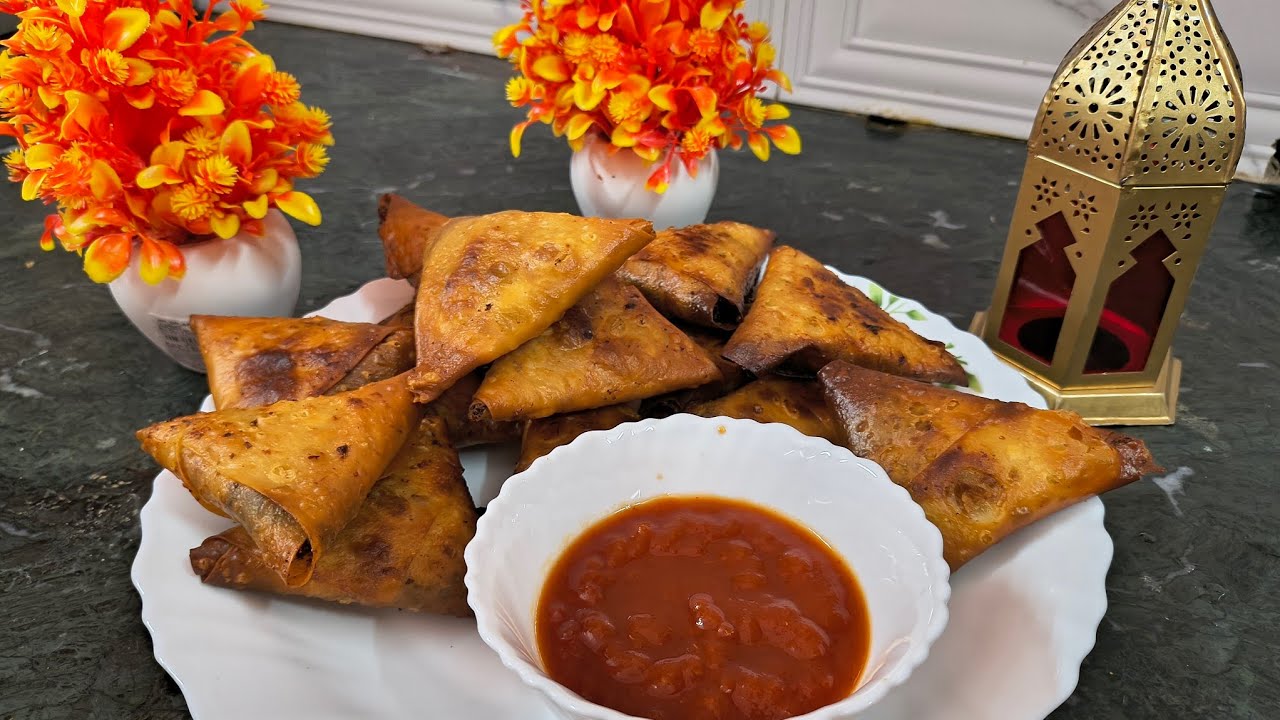 Ramzan Special Cheesy Chicken Samosa Recipe | Chicken Keema Samosa | Bharat Kitchen Secrets 