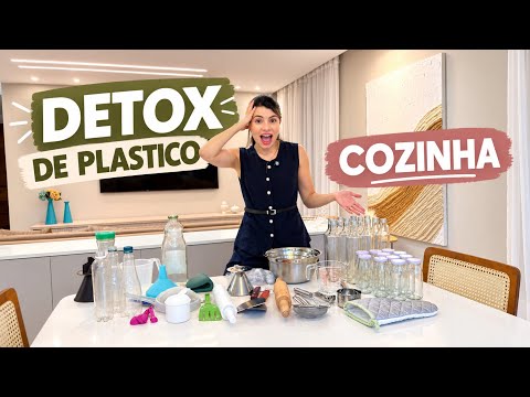 CHALLENGE: ONE ITEM IN, ANOTHER OUT: PLASTIC DETOX IN THE KITCHEN | #LessIsMore #PALOMASOARES