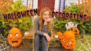 Rainy Day Halloween Decorate With Me! (OUTDOOR Edition!!)