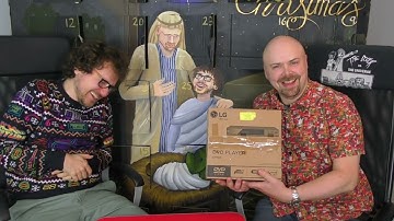 Advent Calendars 2022 Day 24 | Ashens & Nerdcubed