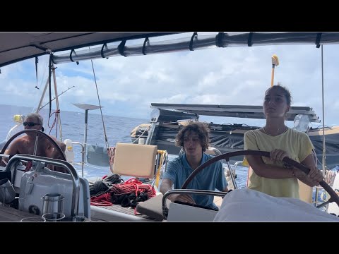 Episode 65 : Part 2 Transpacific des Galápagos aux marquises notre pilote et notre moteur nous lache
