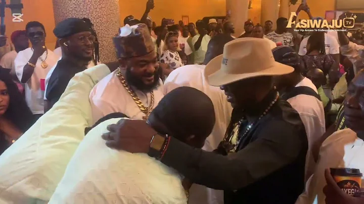 WATCH AS SAM LARRY EMBRACE K1 DE ULTIMATE AT A RECENT EVENT