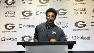 Sacovie White-Helton raves about what two Georgia freshmen bring to the passing offense