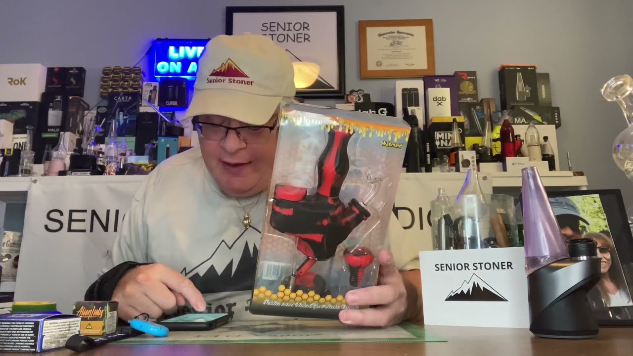 WAXMAID SOLDIER 2-IN-1SILICONE WATER PIPE & NECTAR COLLECTOR UNBOXING