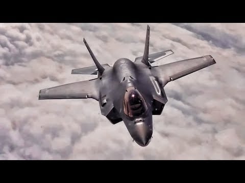 U.S. F-22 Raptors Fly With Norwegian F-35 Lightning II