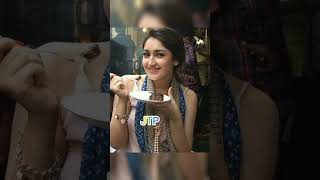 Actress Sayesha Beautiful Adorable Pictures