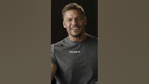 Alan Ritchson Reads Fan Tweets 👀 #Shorts