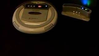 Infinuvo QQ-2 Cleanmate Robot Vacuum -docking