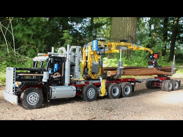 LEGO Technic: Logging Truck (9397)