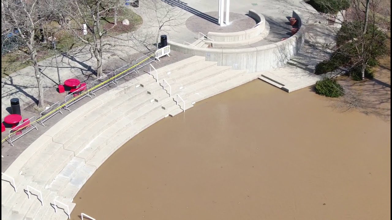 "Flood on the Banks" Cincinnati Riverfront