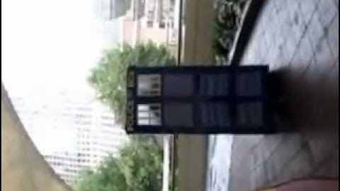 WALKING TARDIS DRAGONCON 2012